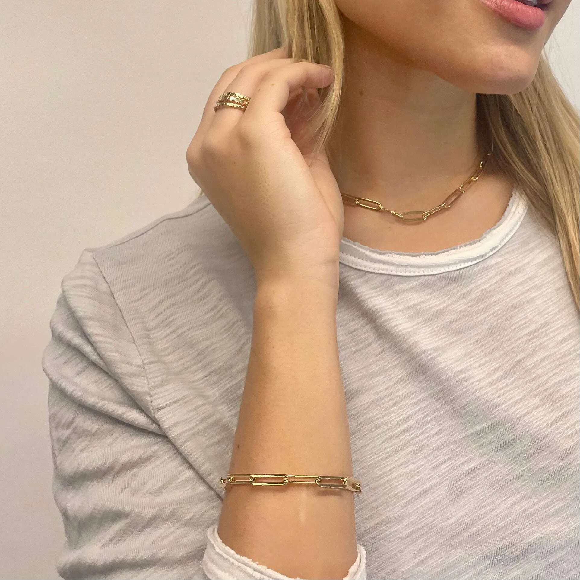 Essential Large Links Bracelet in 14k gold filled